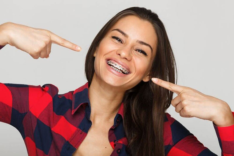 I Have A Missing Teeth: Should I Get Dental Implants?